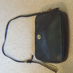 Micheal Kors Black Leather Purse Crossbody